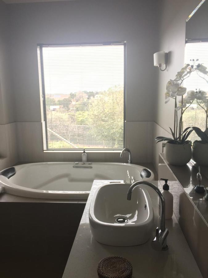 Stonetryst Spa Villas Beechworth Bagian luar foto